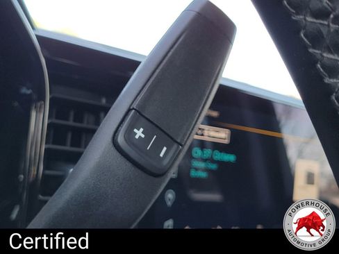 Used 2023 Chevrolet Silverado 1500 LT AWD/4WD image 31