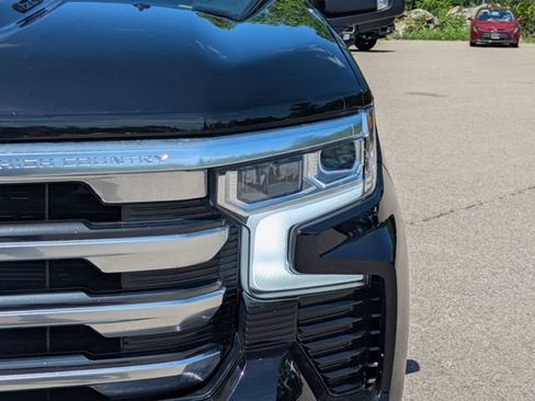 Used 2023 Chevrolet Silverado 1500 High Country AWD/4WD image 13