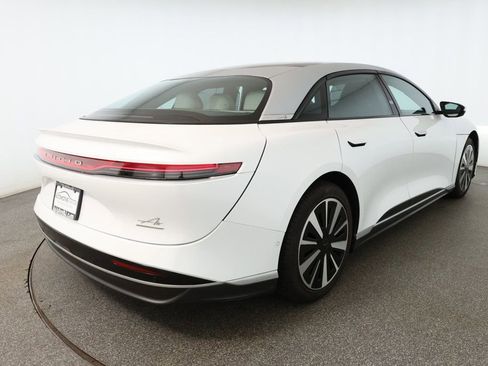 Used 2023 Lucid Air Touring image 4