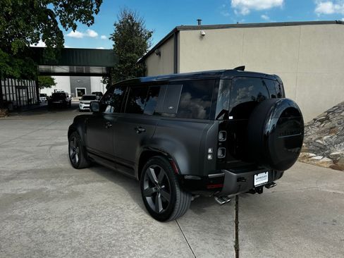 Used 2023 Land Rover Defender 110 Carpathian Edition image 5