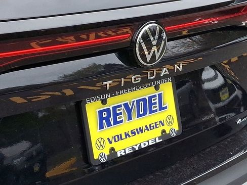 New 2026 Volkswagen Tiguan S image 15