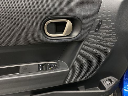 Certified 2025 MINI Cooper S image 19