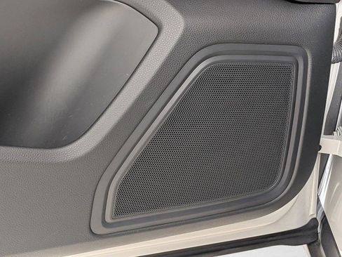 Certified 2022 Porsche Macan AWD/4WD image 14