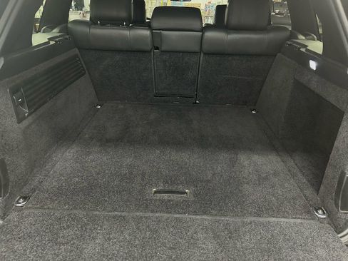 Used 2014 Land Rover Range Rover HSE image 19