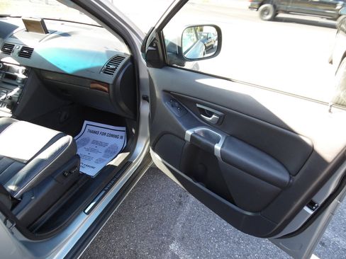 Used 2013 Volvo XC90 3.2 image 26