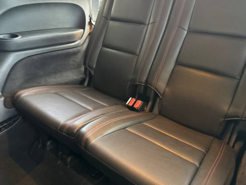 Used 2024 Dodge Durango GT AWD/4WD image 17