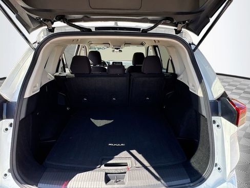 Certified 2026 Nissan Rogue S FWD image 24