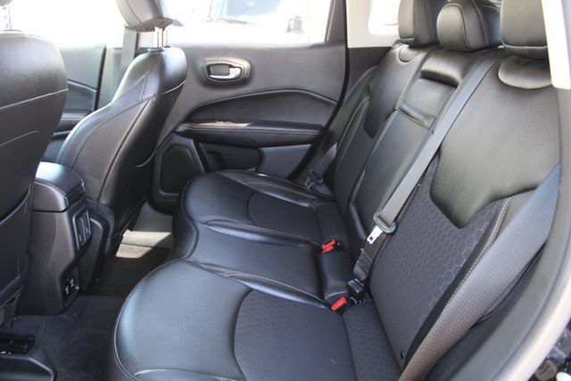 Used 2019 Jeep Compass Latitude w/ Popular Equipment Group FWD image 38