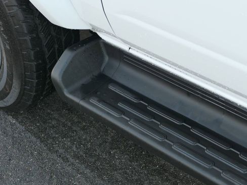 Used 2025 Ford Bronco Outer Banks image 12