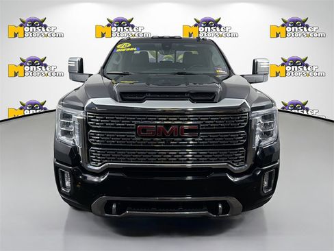 Used 2020 GMC Sierra 3500 Denali w/ Denali Ultimate Package image 2
