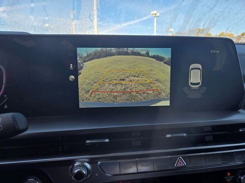 New 2025 Kia Telluride S image 12