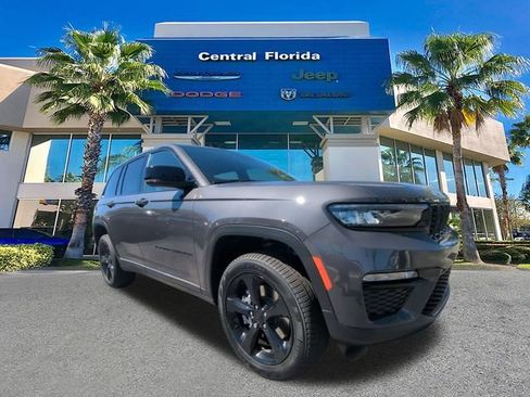 New 2025 Jeep Grand Cherokee Limited w/ Black Appearance Package image 2