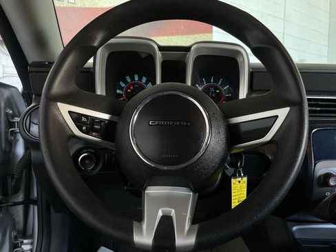 Used 2010 Chevrolet Camaro LT image 18