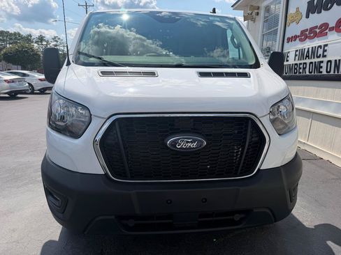 Used 2025 Ford Transit 250 Low Roof w/ Exterior Upgrade Package RWD image 3