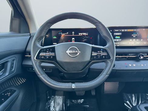 Used 2024 Nissan Ariya ENGAGE image 11
