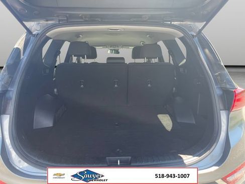 Used 2019 Hyundai Santa Fe SE FWD image 18