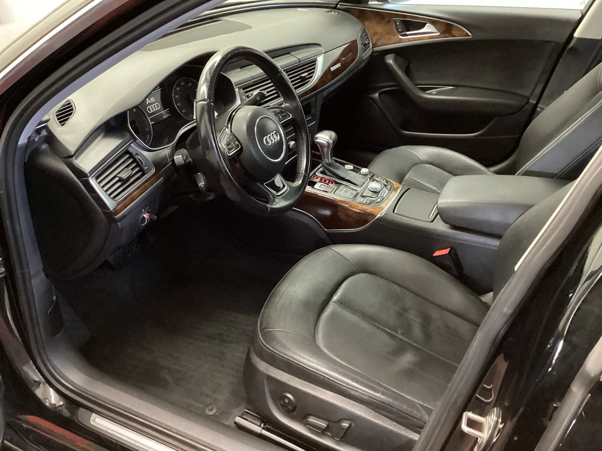 Used 2015 Audi A6 2.0T Premium w/ Cold Weather Package AWD/4WD image 8