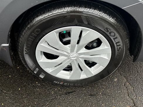 New 2025 Nissan Versa S image 9