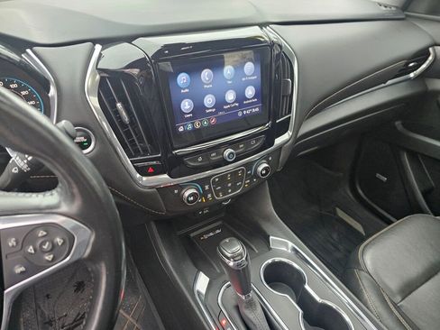 Used 2020 Chevrolet Traverse Premier image 31