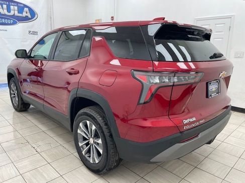 New 2026 Chevrolet Equinox LT w/ Safety and Technology Package AWD/4WD image 17