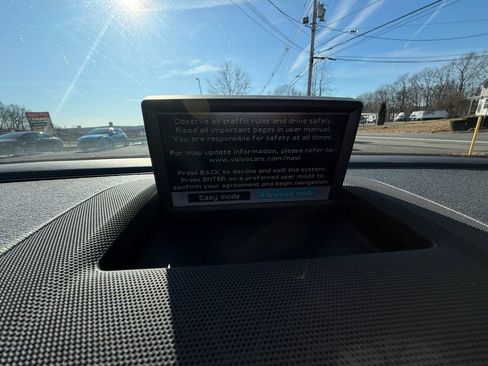 Used 2013 Volvo C70 T5 image 21