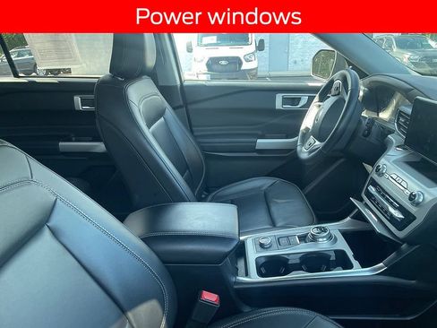 Certified 2023 Ford Explorer XLT w/ Equipment Group 202A AWD/4WD image 13