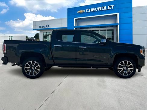 Used 2021 GMC Canyon Denali image 4