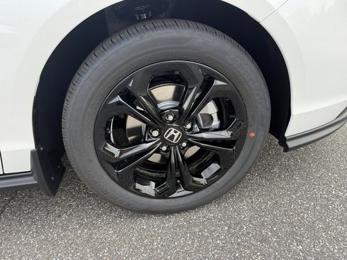 New 2025 Honda Accord SE image 25