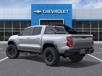 New 2025 Chevrolet Colorado ZR2 w/ Midnight Edition video 3