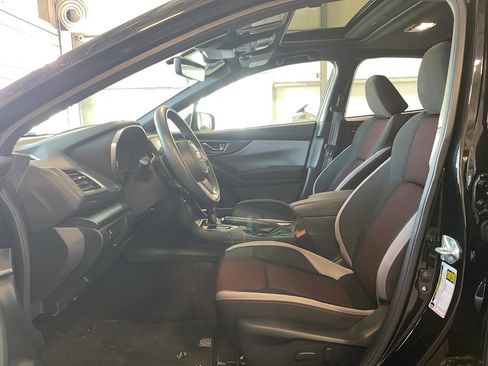 Used 2023 Subaru Impreza 2.0i Sport image 9