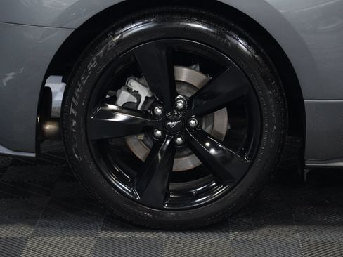 Used 2021 Ford Mustang GT RWD image 48
