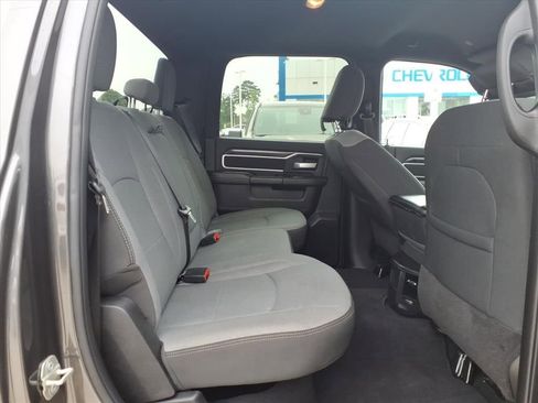 Used 2024 RAM 2500 Big Horn AWD/4WD image 15