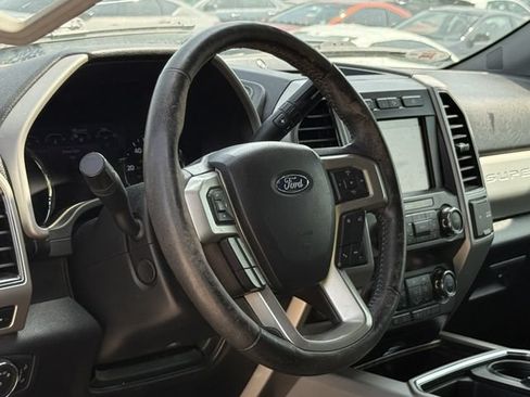 Used 2019 Ford F250 Lariat w/ Lariat Ultimate Package AWD/4WD image 10