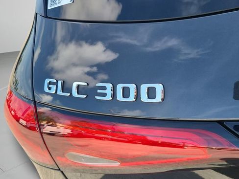 Used 2023 Mercedes-Benz GLC 300 4MATIC image 6