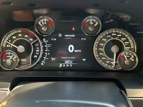 Used 2018 RAM 2500 Limited image 12