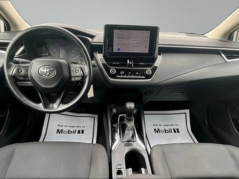 Used 2023 Toyota Corolla LE FWD image 8