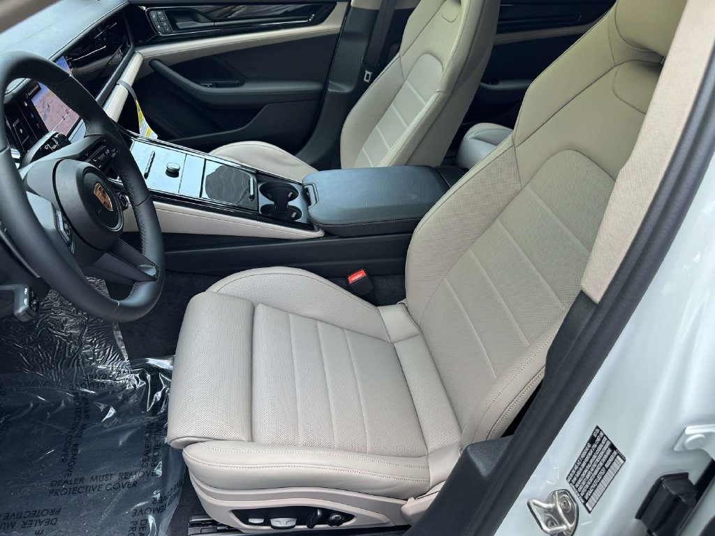 New 2026 Porsche Panamera 4 AWD/4WD image 12