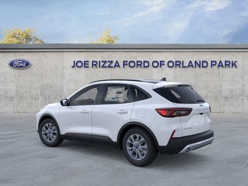 New 2026 Ford Escape Active w/ Cold Weather Package image 4