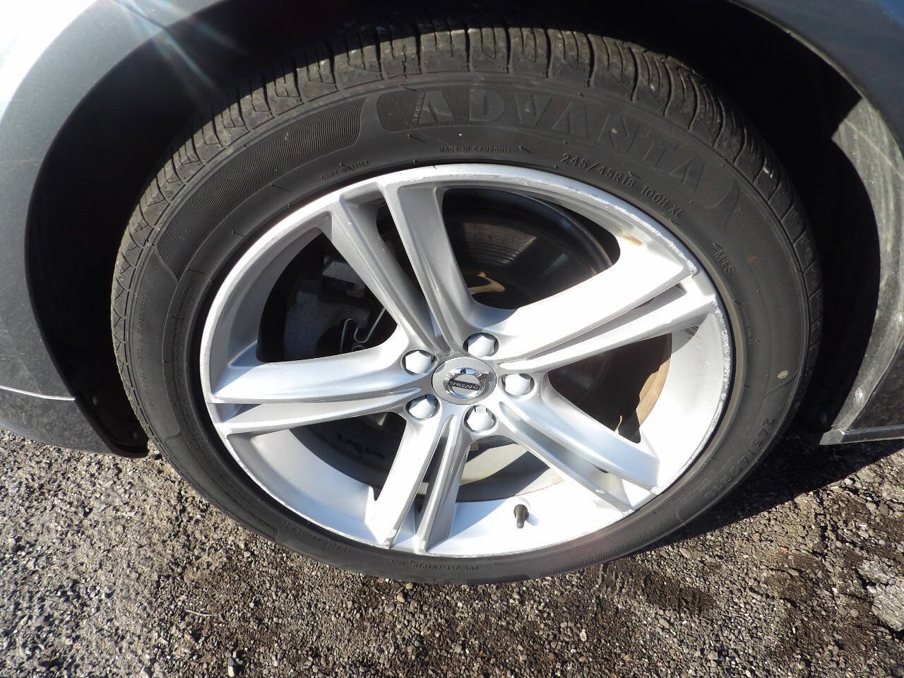 Used 2018 Volvo S90 T5 Momentum w/ Convenience Package AWD/4WD image 7