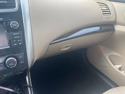 Used 2015 Nissan Altima 2.5 SL w/ Technology Package image 21