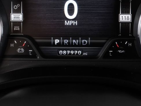 Used 2022 RAM 1500 Laramie AWD/4WD image 17