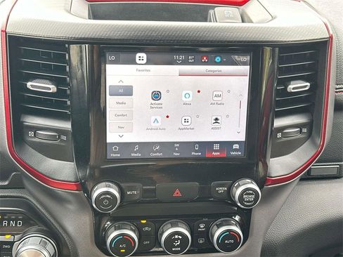 Used 2024 RAM 1500 Rebel image 17