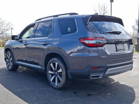Used 2025 Honda Pilot Touring image 22