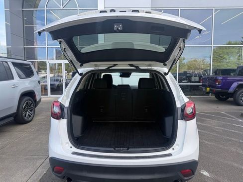 Used 2016 MAZDA CX-5 Touring w/ Touring Technology Package image 8