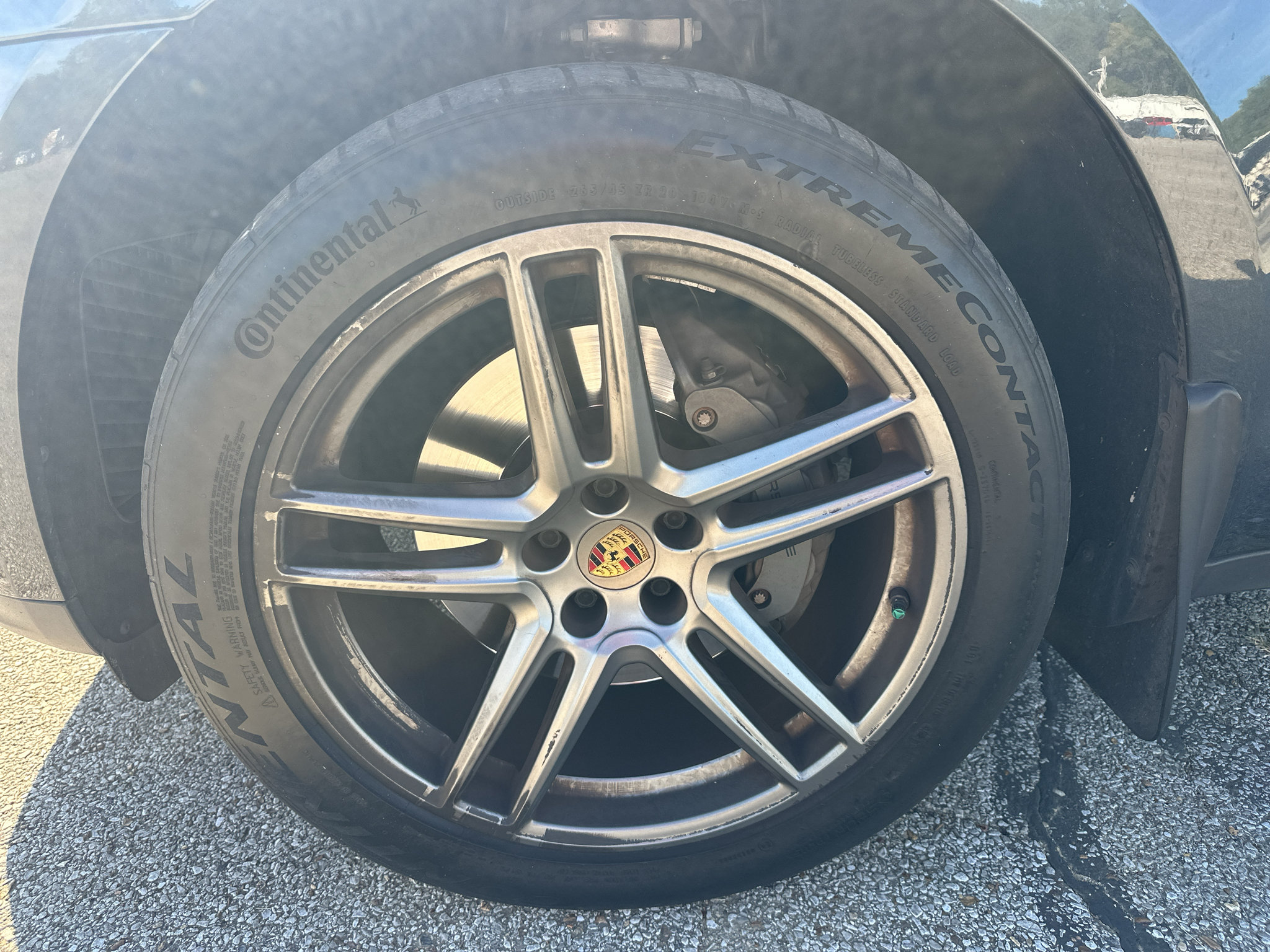 Used 2020 Porsche Macan S AWD/4WD image 34