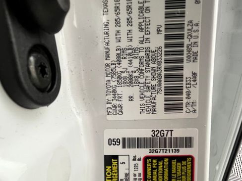 Used 2024 Toyota Sequoia TRD Pro image 32