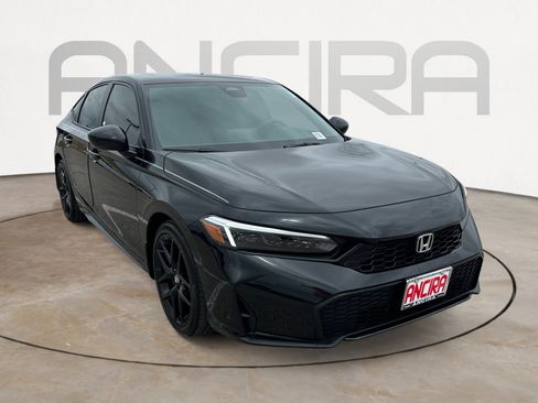 Used 2025 Honda Civic Sport image 4