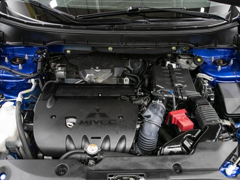 Used 2019 Mitsubishi Outlander Sport ES AWD/4WD image 29