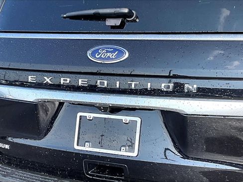 Certified 2023 Ford Expedition Platinum AWD/4WD image 34