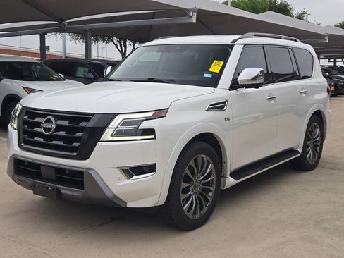 Used 2021 Nissan Armada Platinum w/ Captain's Chairs Package RWD image 7